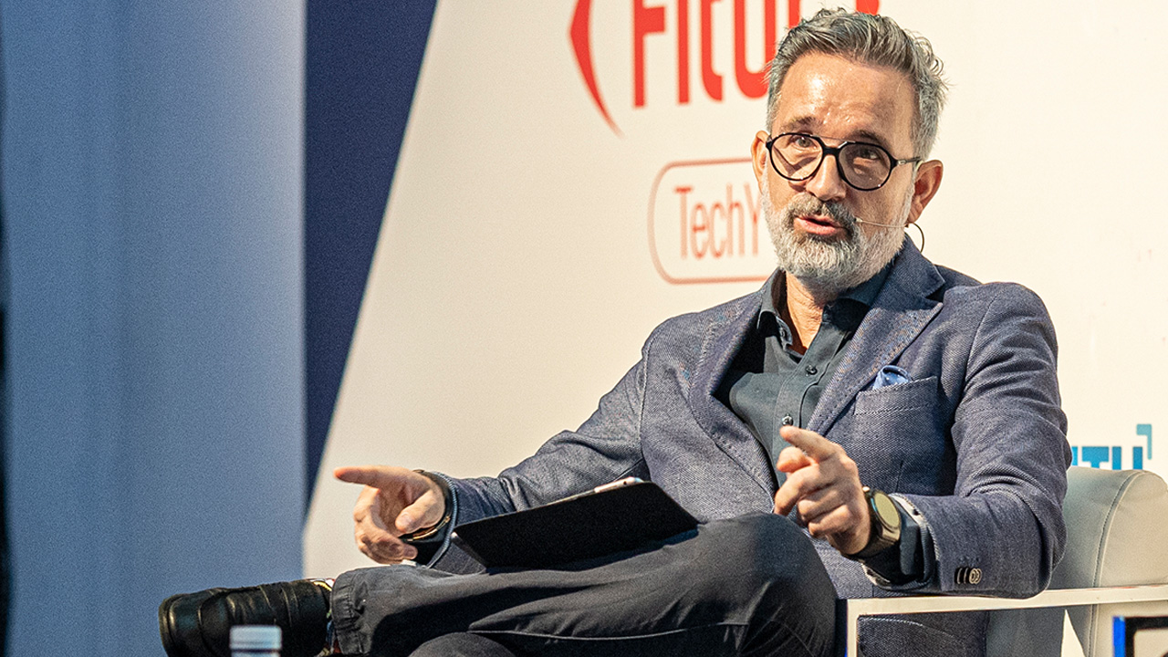 Enrique Serrano